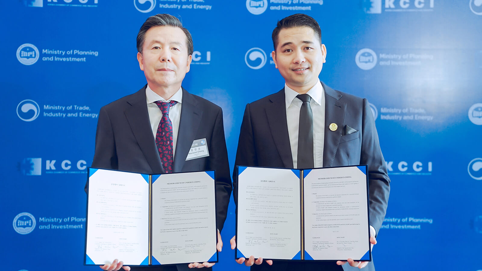 Hoạt động Nổi Bật