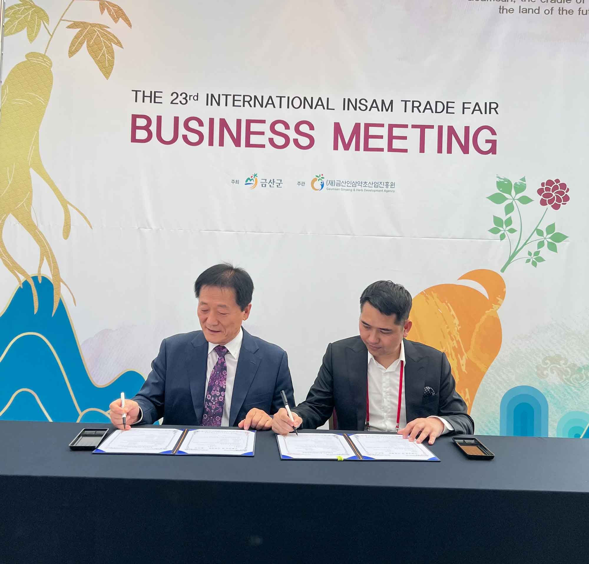 Hoạt động Nổi Bật