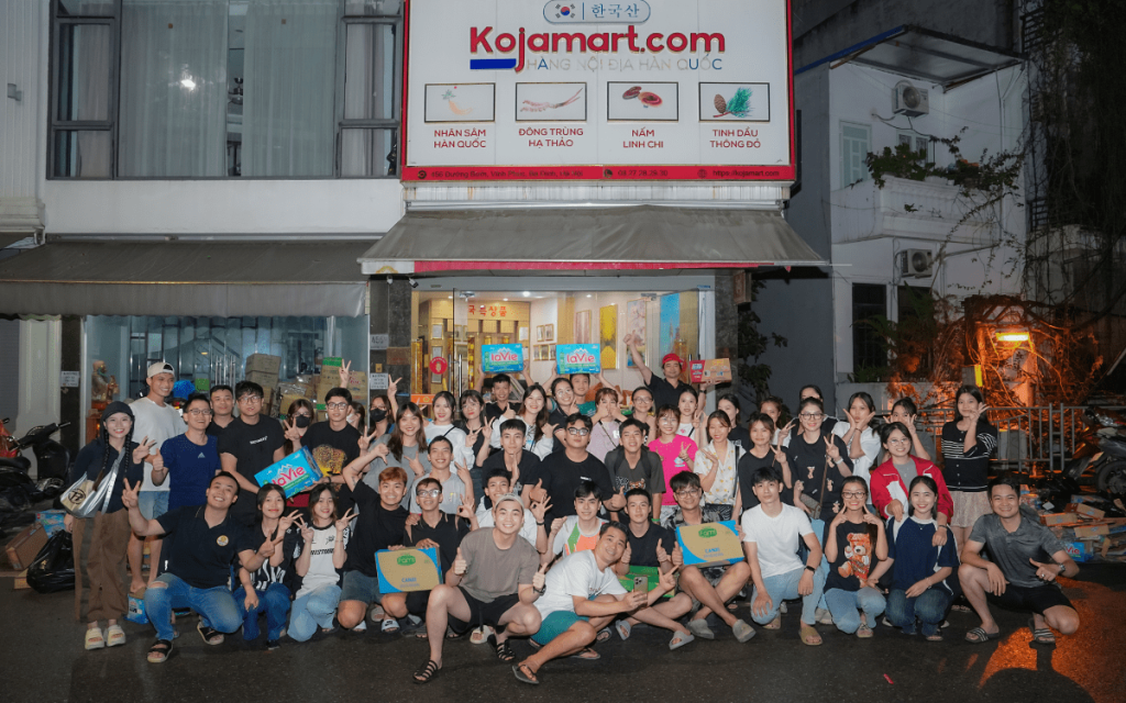 Koja Mart Chung Tay Vì đồng Bào Miền Bắc