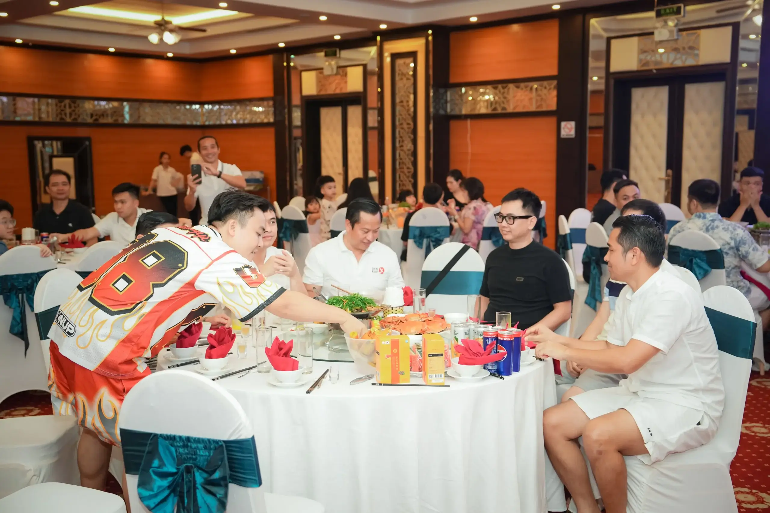 Gala Dinner tại Summer Hotel